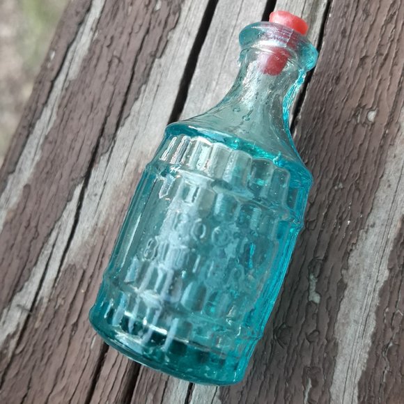 Vintage Glass Bottle with Lid Blue Art Glass Mini Dollhouse Wheaton Root Bitters - Picture 3 of 14
